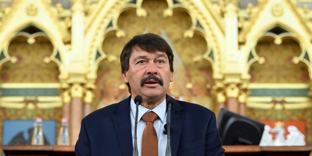 20241021_ÁJ_orszaghaz_ifjusagi_vizugyi_parlament_01